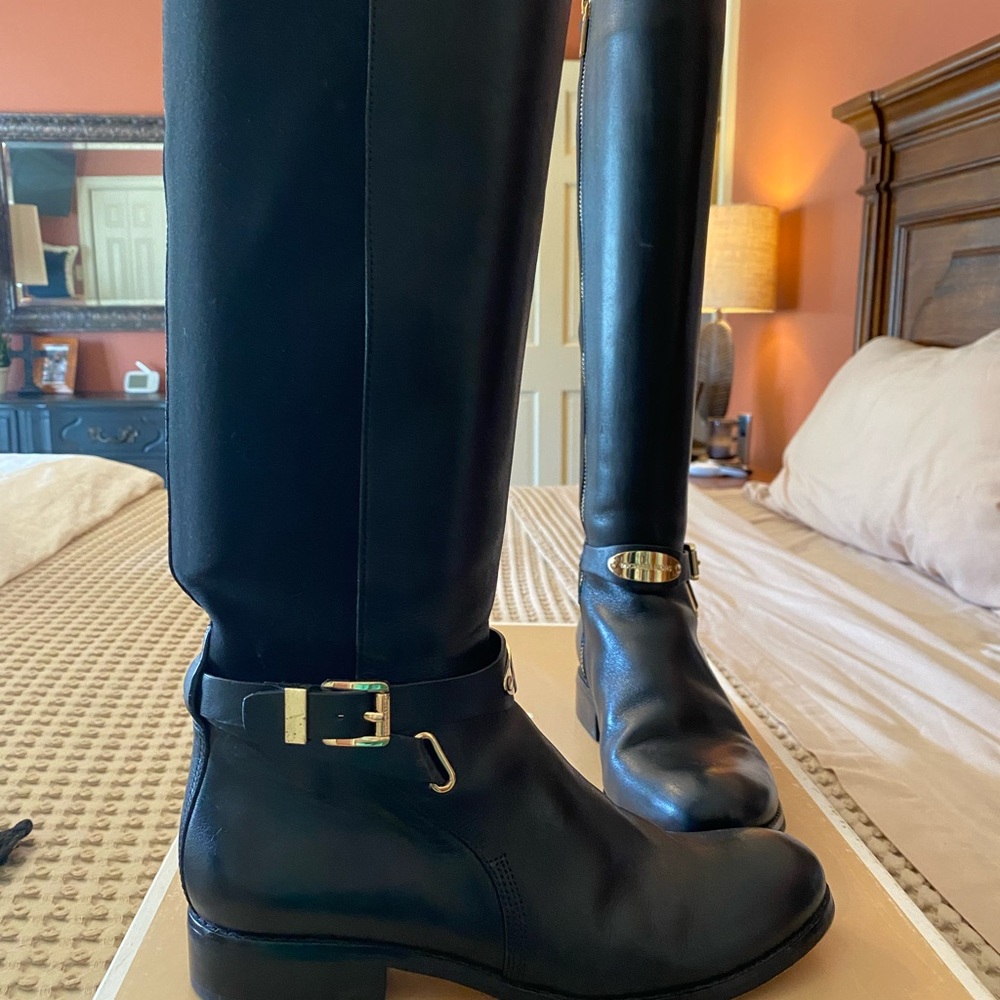 Michael Kors tall boots. Size 6.